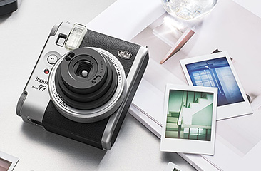 �A�i���O����ǋ��������쐫�ƍ������̂���N���V�b�N�f�U�C��